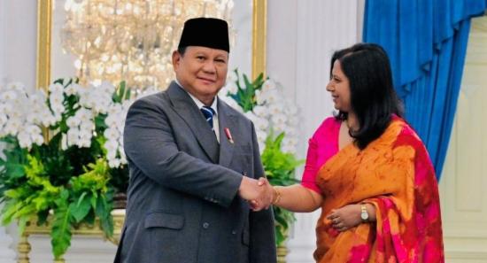 Sri Lanka's Envoy Meets Indonesia's President